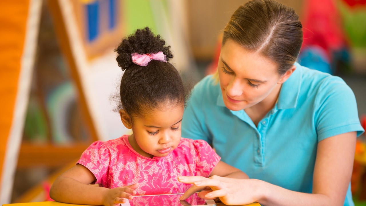 How to Prepare Your Child for Preschool in the UAE