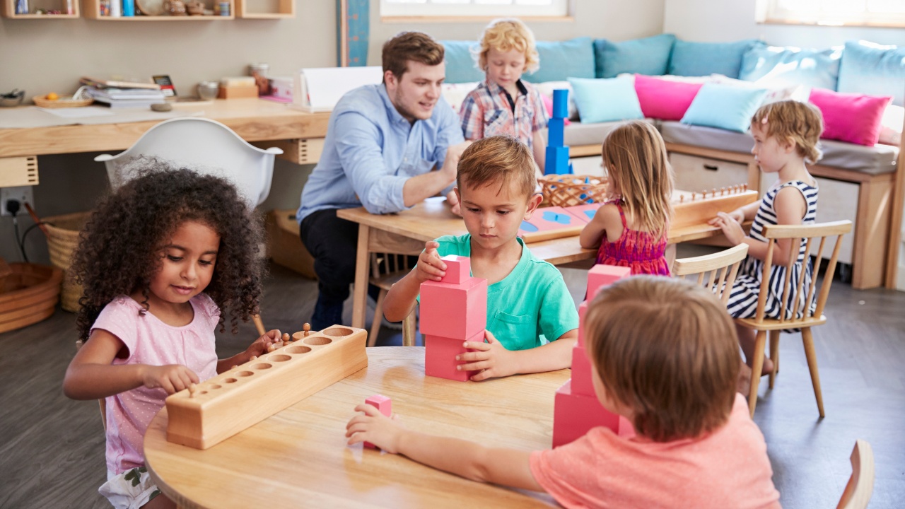 A Day in the Life of a Child at Montessori Dubai: Learning Through Play, Exploration, and Discovery