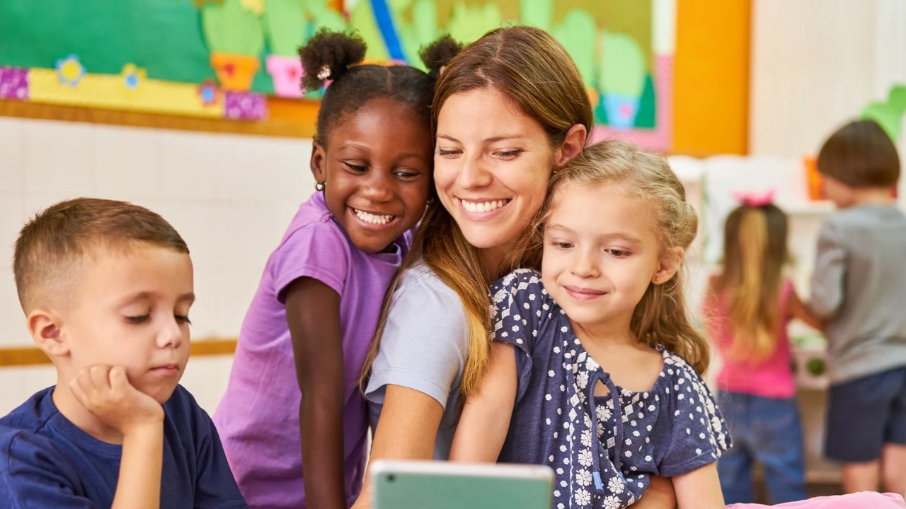 From Hello to Goodbye: What a Child’s Day Can Reveal About Top Nurseries in Dubai